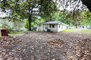1018 S Wilson St, Crestview, FL 32536 - Photo 15