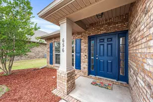 656 Teal St, Crestview, FL 32539 - Photo 1