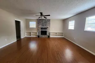 1038 37th St, Niceville, FL 32578 - Photo 5