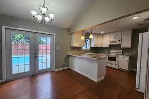 1038 37th St, Niceville, FL 32578 - Photo 9