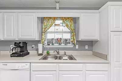 16 Cactus Road, Mary Esther, FL 32569 - Photo 11