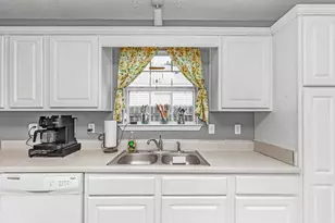 16 Cactus Rd, Mary Esther, FL 32569 - Photo 11
