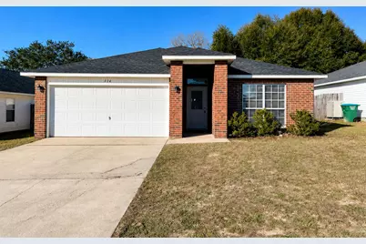 124 Sandstone Trail, Crestview, FL 32539 - Photo 1