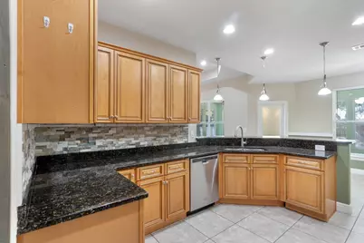 6882 Brocado Court, Navarre, FL 32566 - Photo 7