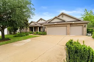 48 Madiera Dr, Freeport, FL 32439 - Photo 3
