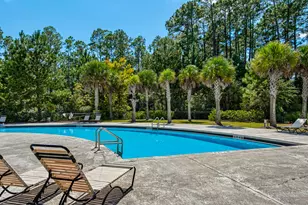 142 Date Palm Ln, Freeport, FL 32439 - Photo 5