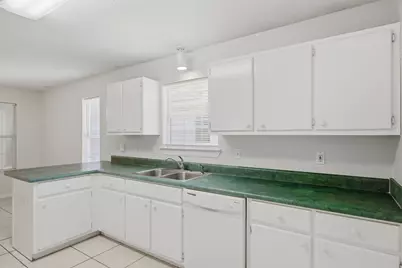 964 Southern Oaks Court, Fort Walton Beach, FL 32547 - Photo 11