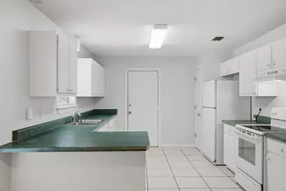 964 Southern Oaks Court, Fort Walton Beach, FL 32547 - Photo 9