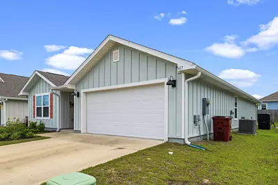 417 Scarborough Street, Crestview, FL 32539 - Photo 3