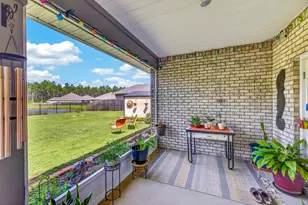 247 E Sky Wy, Freeport, FL 32439 - Photo 39