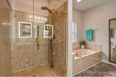 819 Coldwater Creek Circle, Niceville, FL 32578 - Photo 27