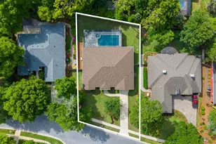 819 Coldwater Creek Cir, Niceville, FL 32578 - Photo 3