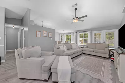 7682 Manatee Street, Navarre, FL 32566 - Photo 17