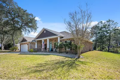 1569 Lakeside Drive, Niceville, FL 32578 - Photo 5