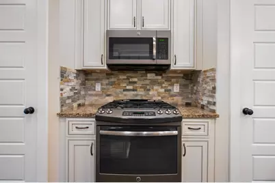 1569 Lakeside Drive, Niceville, FL 32578 - Photo 19
