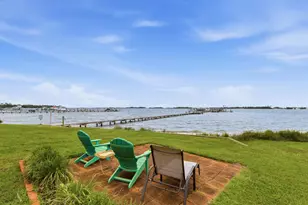 1695 W Hwy 98, Mary Esther, FL 32569 - Photo 1