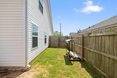 5176 Carmell Ridge Circle, Milton, FL 32570 - Photo 39