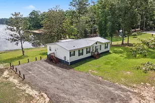 1064 Kings Lake Blvd, Defuniak Springs, FL 32433 - Photo 1