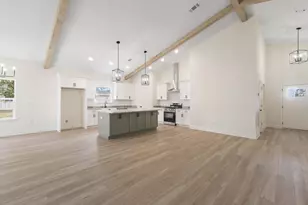 8294 Tavira St, Navarre, FL 32566 - Photo 5