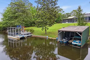 4063 Lakeview Dr, Crestview, FL 32539 - Photo 5