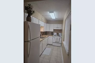 209 W Miracle Strip Parkway #D208, Mary Esther, FL 32569 - Photo 3