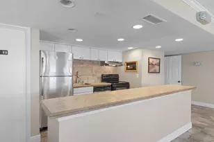 209 W Miracle Strip Pkwy, Mary Esther, FL 32569 - Photo 15