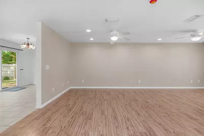 208 Moriarty Street, Fort Walton Beach, FL 32548 - Photo 9