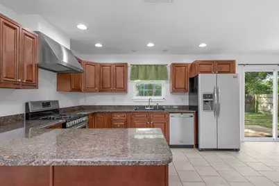 208 Moriarty Street, Fort Walton Beach, FL 32548 - Photo 13