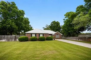 4600 E Scarlet Dr, Crestview, FL 32539 - Photo 3