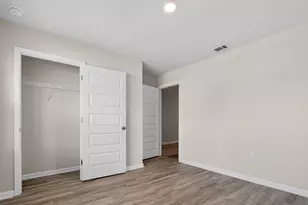 6817 Interlachen Ln, Laurel Hill, FL 32567 - Photo 9