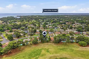 25 Lake Lorraine Cir, Shalimar, FL 32579 - Photo 73
