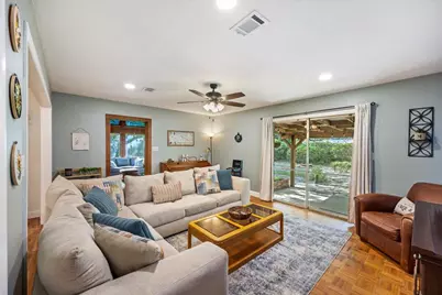 8 NE Fulmar Court, Fort Walton Beach, FL 32548 - Photo 15