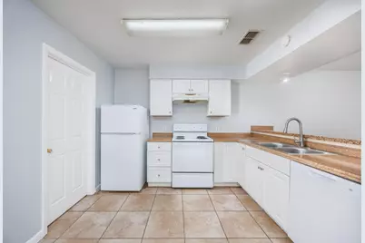 217 SE Oak Street #B, Fort Walton Beach, FL 32548 - Photo 5