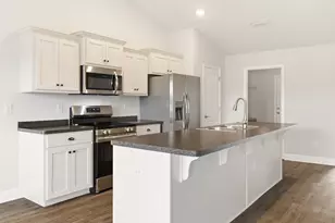 7005 Brylington Blvd, Bellview, FL 32526 - Photo 7