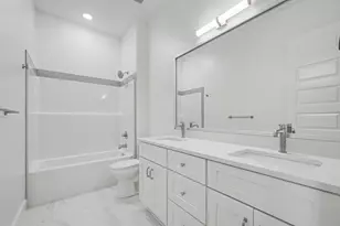 25 Owen St, Niceville, FL 32578 - Photo 7