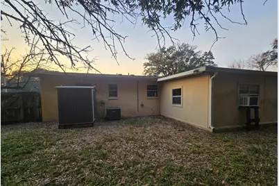 26 Caswell Circle, Mary Esther, FL 32569 - Photo 3