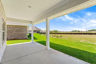 36 Gray Owl Dr, Freeport, FL 32439 - Photo 35