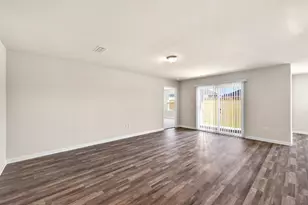 511 Whispering Creek Ave, Freeport, FL 32439 - Photo 21
