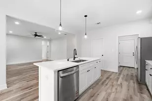 11 NW Wright Pkwy, Fort Walton Beach, FL 32548 - Photo 21