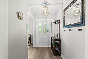 252 E Dominica Circle, Niceville, FL 32578 - Photo 5