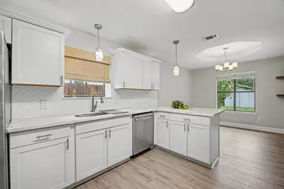 112 Meadow Woods Lane, Niceville, FL 32578 - Photo 23