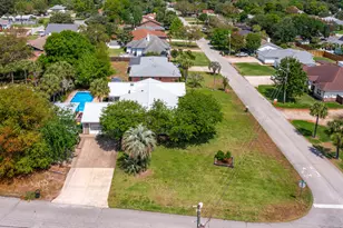 301 Cypress St, Destin, FL 32541 - Photo 3