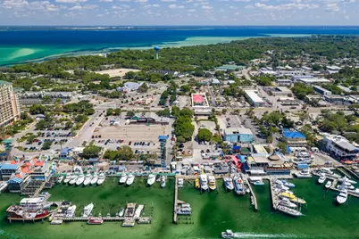 111 U.S. 98, Destin, FL 32541 - Photo 3