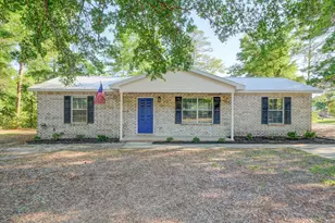 487 Woodlawn Rd, Freeport, FL 32439 - Photo 3