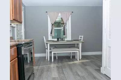 113 NW Maurice Avenue, Fort Walton Beach, FL 32548 - Photo 11