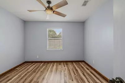 13 NW Cape Drive #Apt B, Fort Walton Beach, FL 32548 - Photo 9