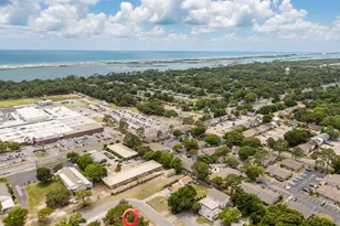 13 NW Cape Dr, Fort Walton Beach, FL 32548 - Photo 17