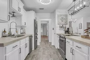 9435 E River Dr, Navarre, FL 32566 - Photo 11