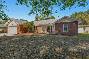 1171 Eula St, Gulf Breeze, FL 32563 - Photo 1