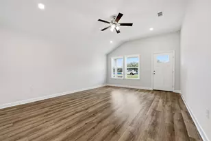 665 Lee Ave, Crestview, FL 32539 - Photo 3